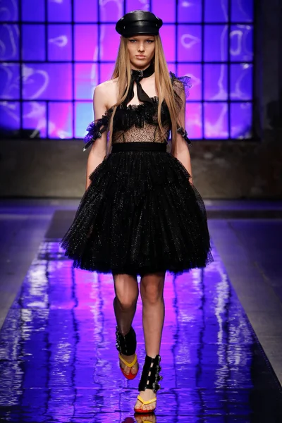 Look 20